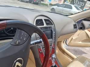 A picture of 2008 Es350 Tok standard Reverse camera Fullest Option ustom uty