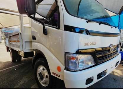 toyota dyna