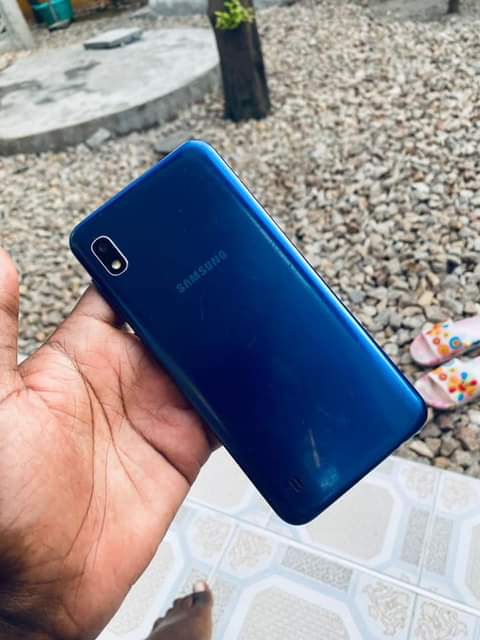 A picture of Samsung A10