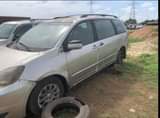 A picture of Toyota sienna 2005 Price 1 3m to owner settlement 100k