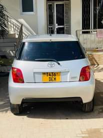 A picture of TOYOTA IST