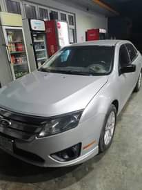 A picture of FORD FUSION 2011