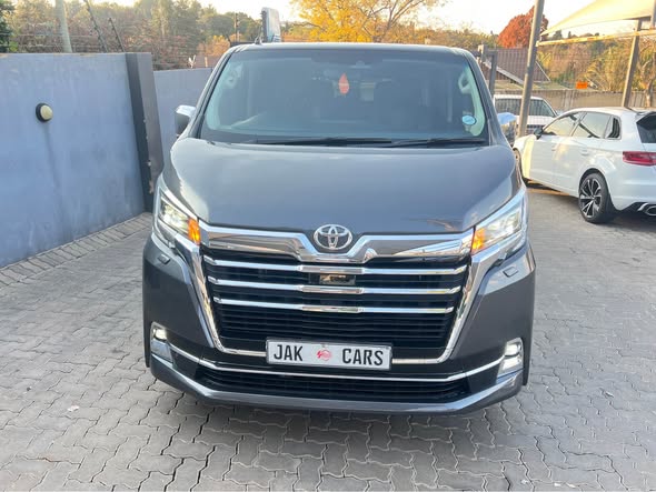 used toyota quantum