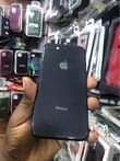 A picture of Iphone 8 64gb storage
