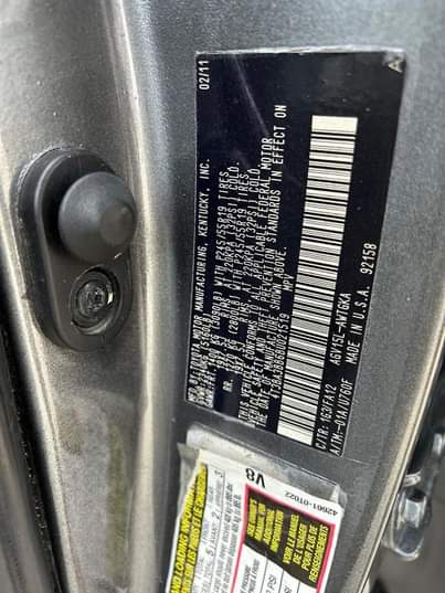 A picture of Neatly used Toyota Venza baked on first body untempered engine