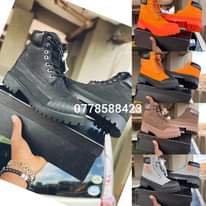 A picture of Watsap number 0 7 7 8 5 8 94 23