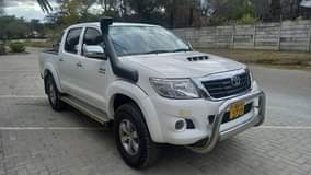 used toyota hilux