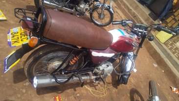 A picture of 2018 Bajaj boxer 100