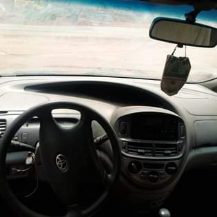 A picture of TOYOTA PRIVIA