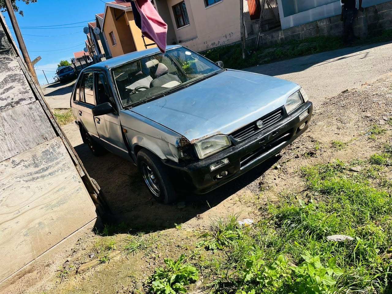 mazda 323