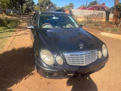 classifieds/cars mercedes