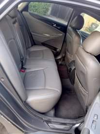 A picture of A year used 2013 Hyundai Sonata pure first body Sport