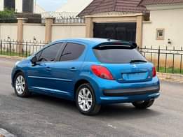 A picture of EXTREMELY CLEAN NIGERIAN USED PEUGEOT 207 AUTOMATIC TRANMISSION ORIGINAL DUTY