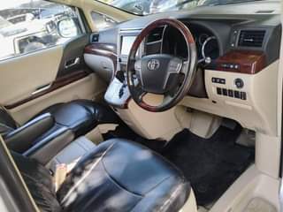 A picture of Toyota Vellfirel Alphard New Model 