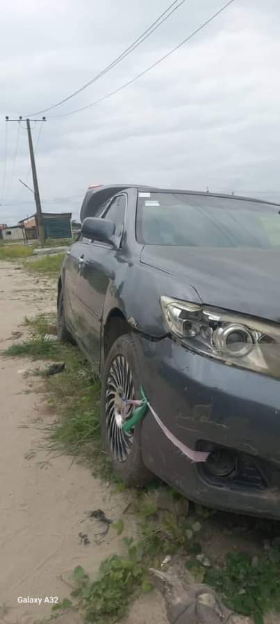 A picture of Toyota Camry 08