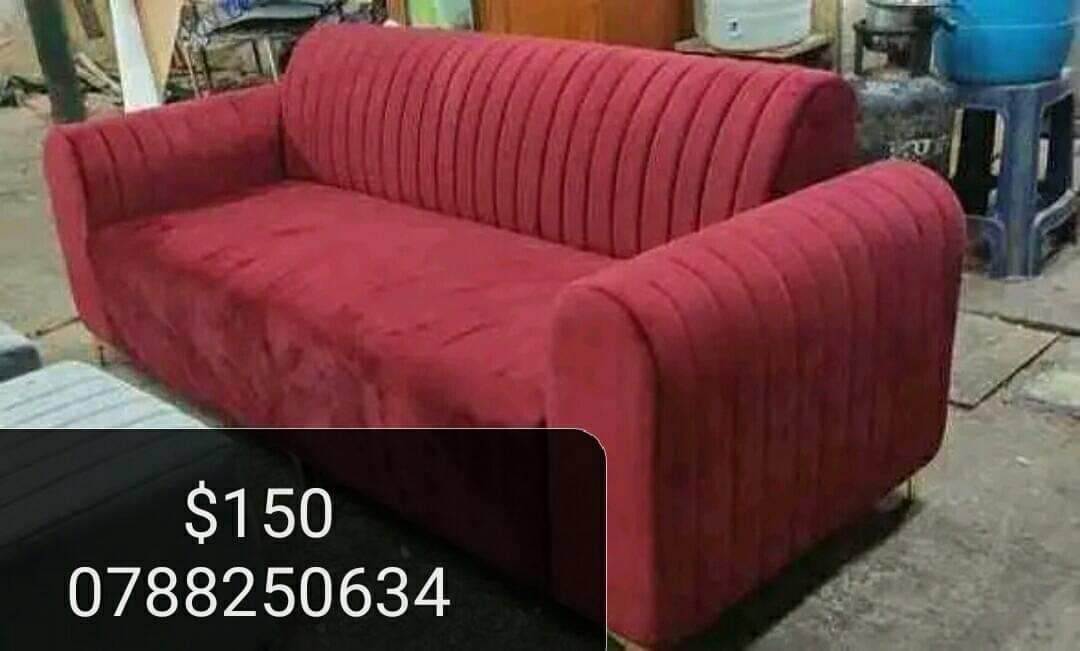 classifieds/furniture sofas