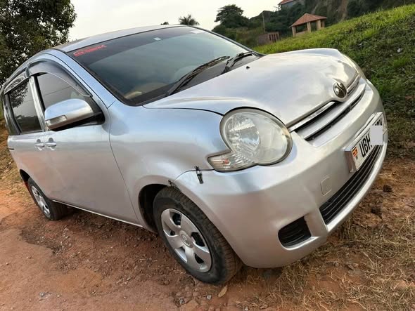 A picture of TOYOTA SCIENTA