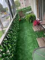 A picture of Artificial Flowers and Plants