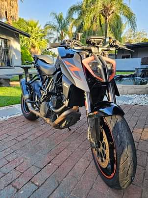 BIKES A.