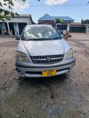 toyota nadia