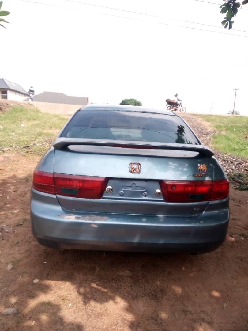 A picture of Honda Accord 2003