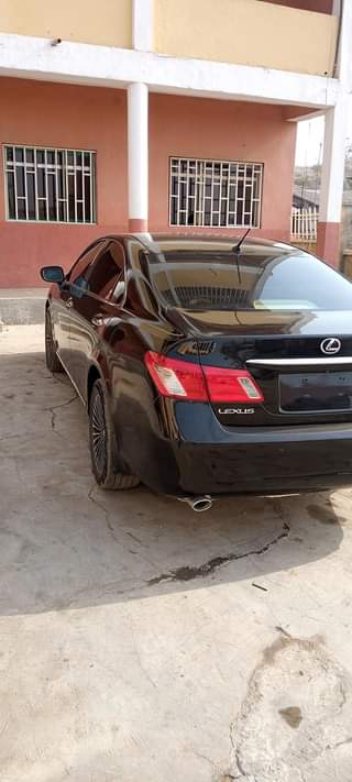 A picture of Lexus es 350