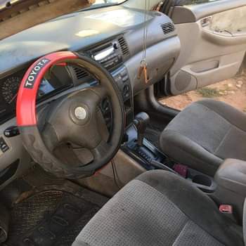 A picture of Toyota Corolla 2005 first body