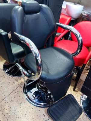 A picture of Salon Equipments