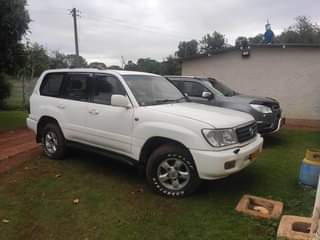toyota land cruiser