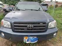 A picture of 1 6m dealer s food Toyota Highlander 2003 model Buyer