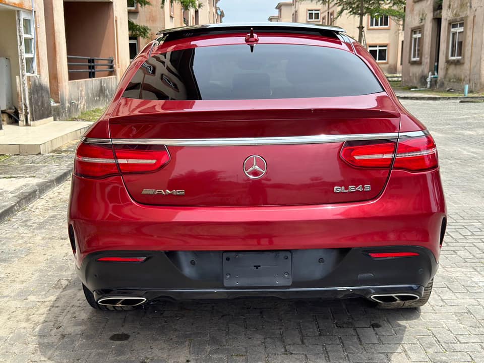 A picture of MERCEDES BENZ GLE43 AMG 2019