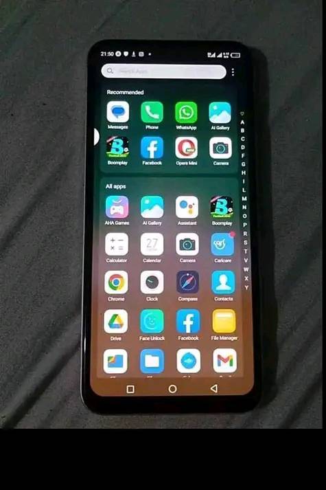A picture of Tecno pop 6go Haina kipengele internal 32gb ram 2 camera