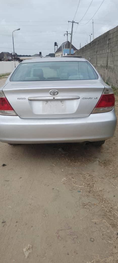 A picture of 2005 Toyota camry