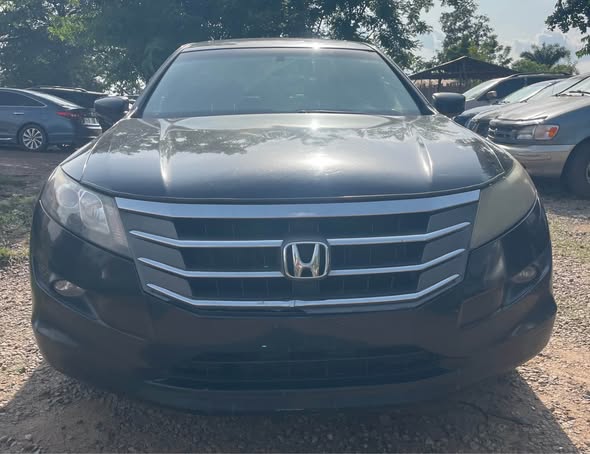 A picture of FOREIGN USED TOKUNBO HONDA CROSSTOUR 2011