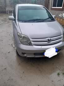 A picture of Toyota Ist