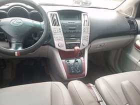 A picture of Lexus Rx 330 Sound Everything working Port Harcourt 07035209019 6