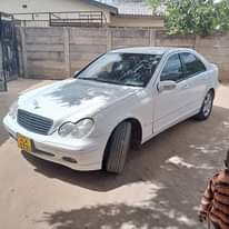 classifieds/cars mercedes