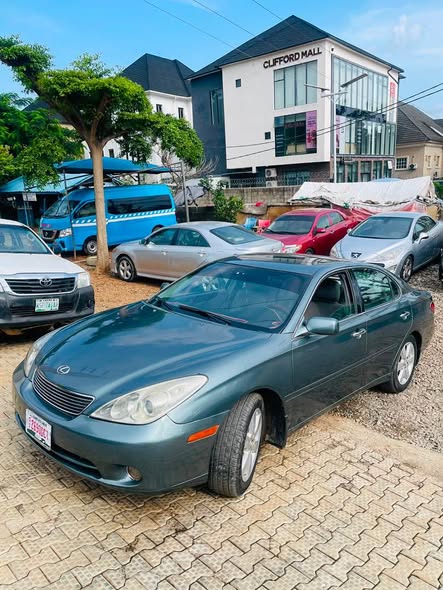 A picture of 2006 LEXUS ES330 NEATLY USED KEYLESS ENTRY SUNROOF V6 ENGINE