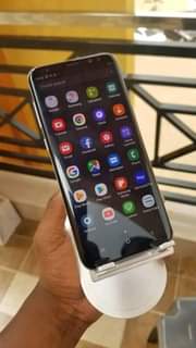 A picture of Samsung S8
