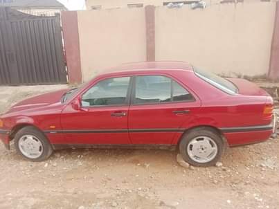 A picture of Mercedes Benz E Class