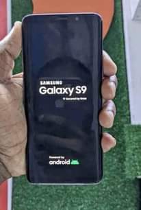 A picture of Samsung s9