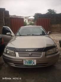 A picture of Toyota Camry pencil