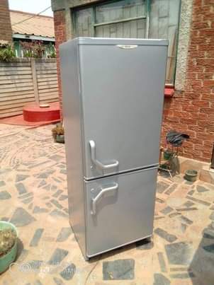 classifieds/fridges