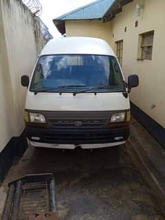 used toyota hiace
