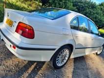 classifieds/cars bmw