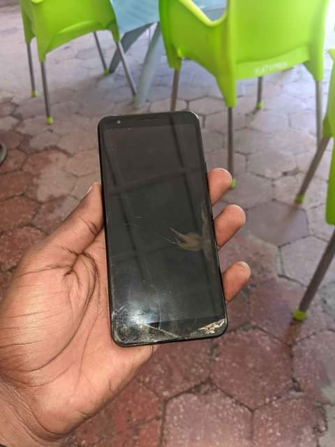 A picture of Google pixel 3A
