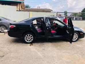 A picture of Lexus ES330 for sale Nothing to fix Engine Ac Gear