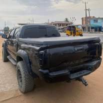 A picture of TOYOTA TACOMA 2005
