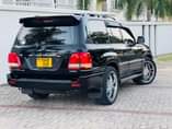 A picture of LAND CRUISER VX V8 NAMBA D NZURI