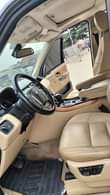 A picture of This is 2008 Tokunbo standard Range rover sport with factory